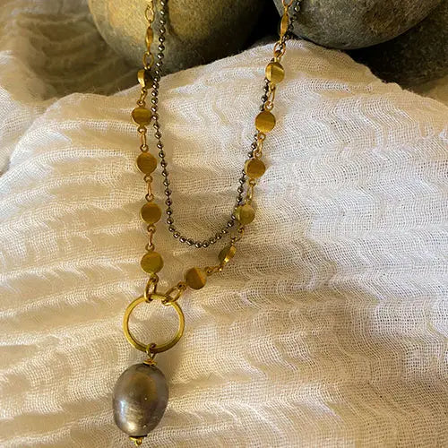 Rivet Chain Double Necklace with Big Pearl