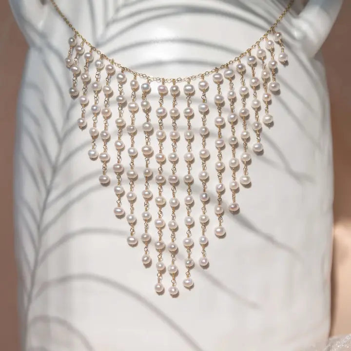 Elisabeth Pearl Necklace